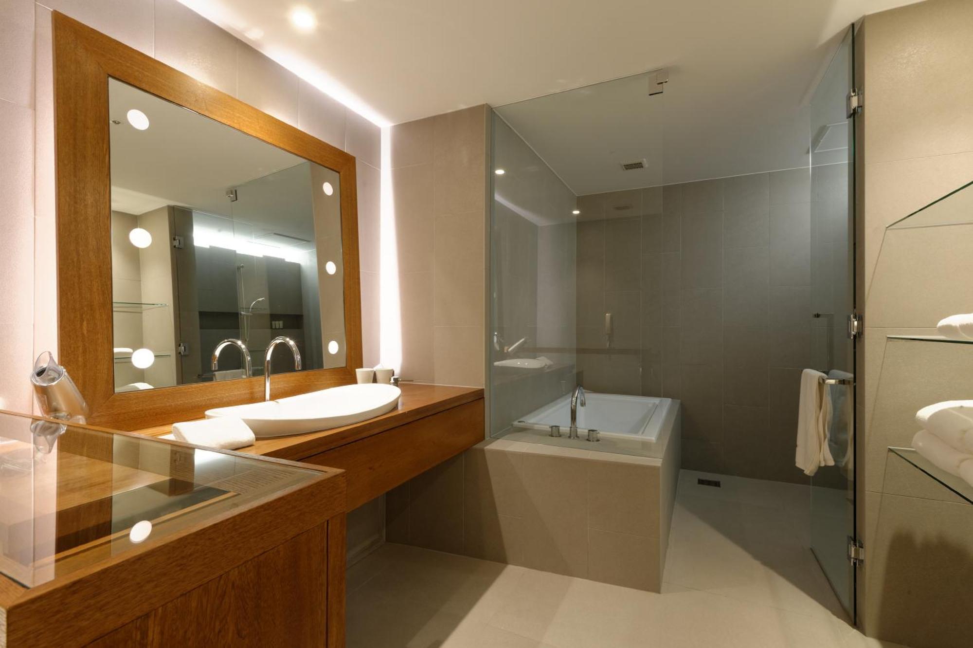 เบลลา วิสตา สปา แอนด์ มารีนา โอโนมิชิ Hotel โอโนะมิจิ ภายนอก รูปภาพ